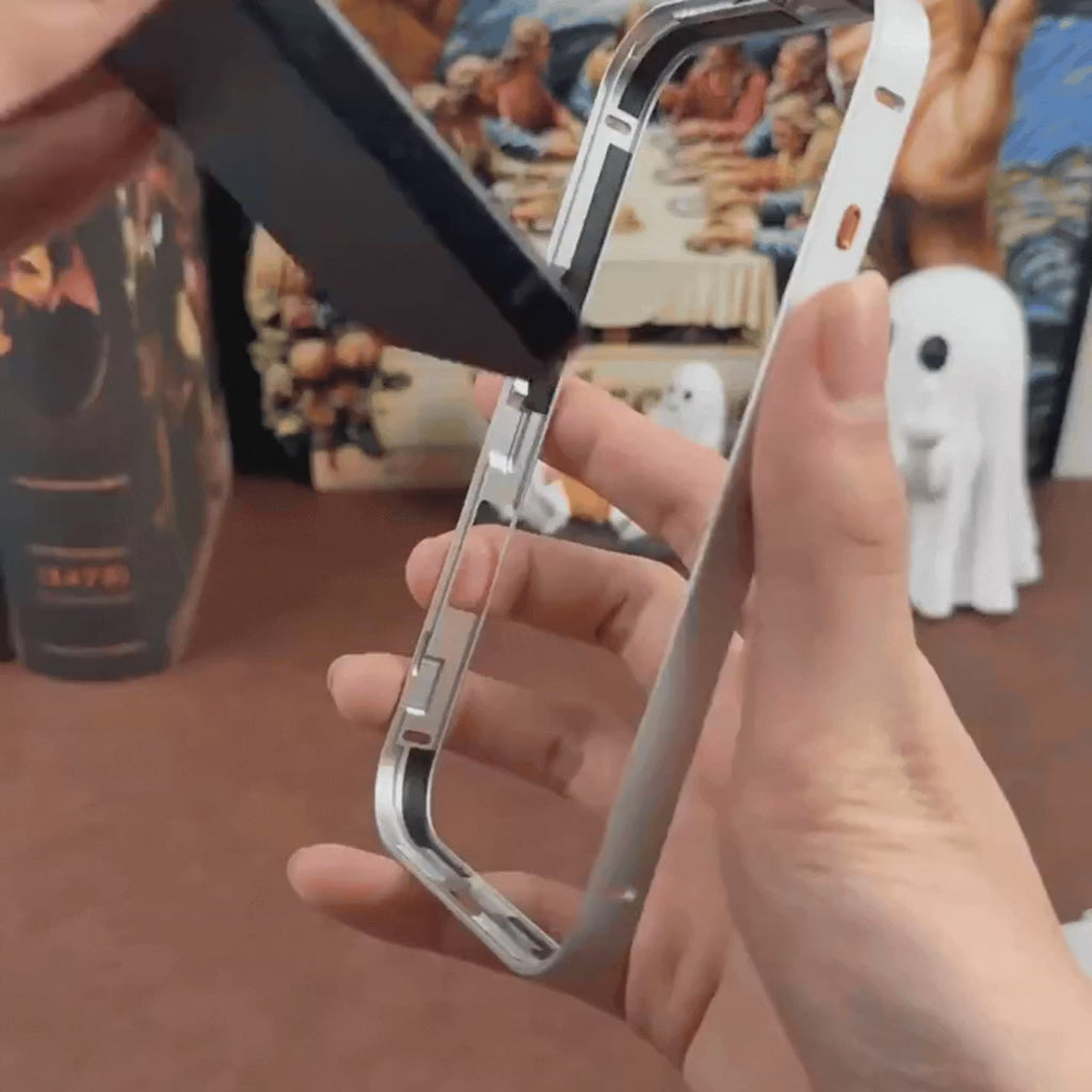 iPhone Metallhülle mit Kameraschutz