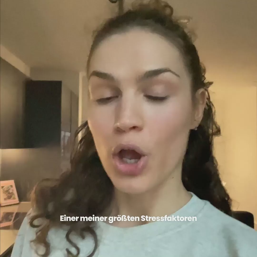 TravelBank 5-in-1-Wandladegerät mit kabelloser Ladematte und Powerbank